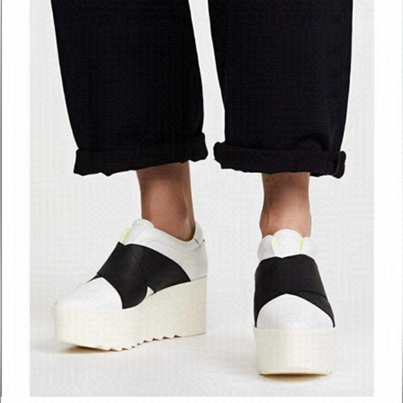 9.5 KENDALL AND KYLIE Tasha platform slip on sneakers - Picture 1 of 13